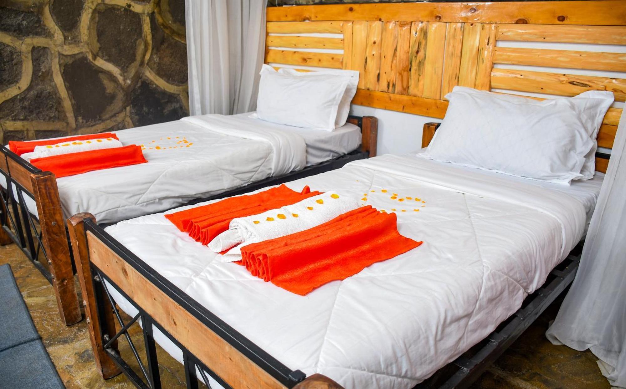Dovenest Lodge Найваша Екстер'єр фото