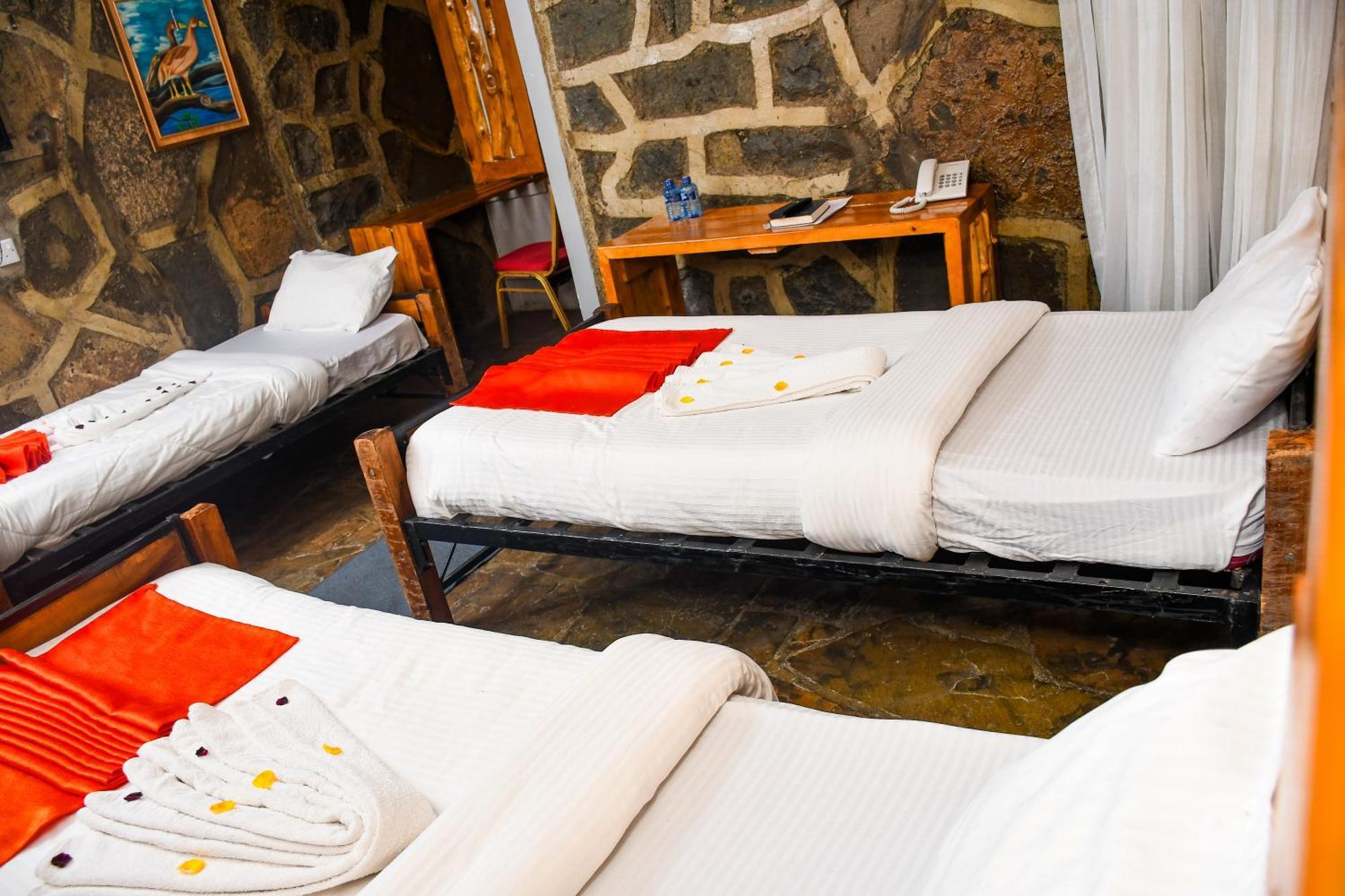Dovenest Lodge Найваша Екстер'єр фото
